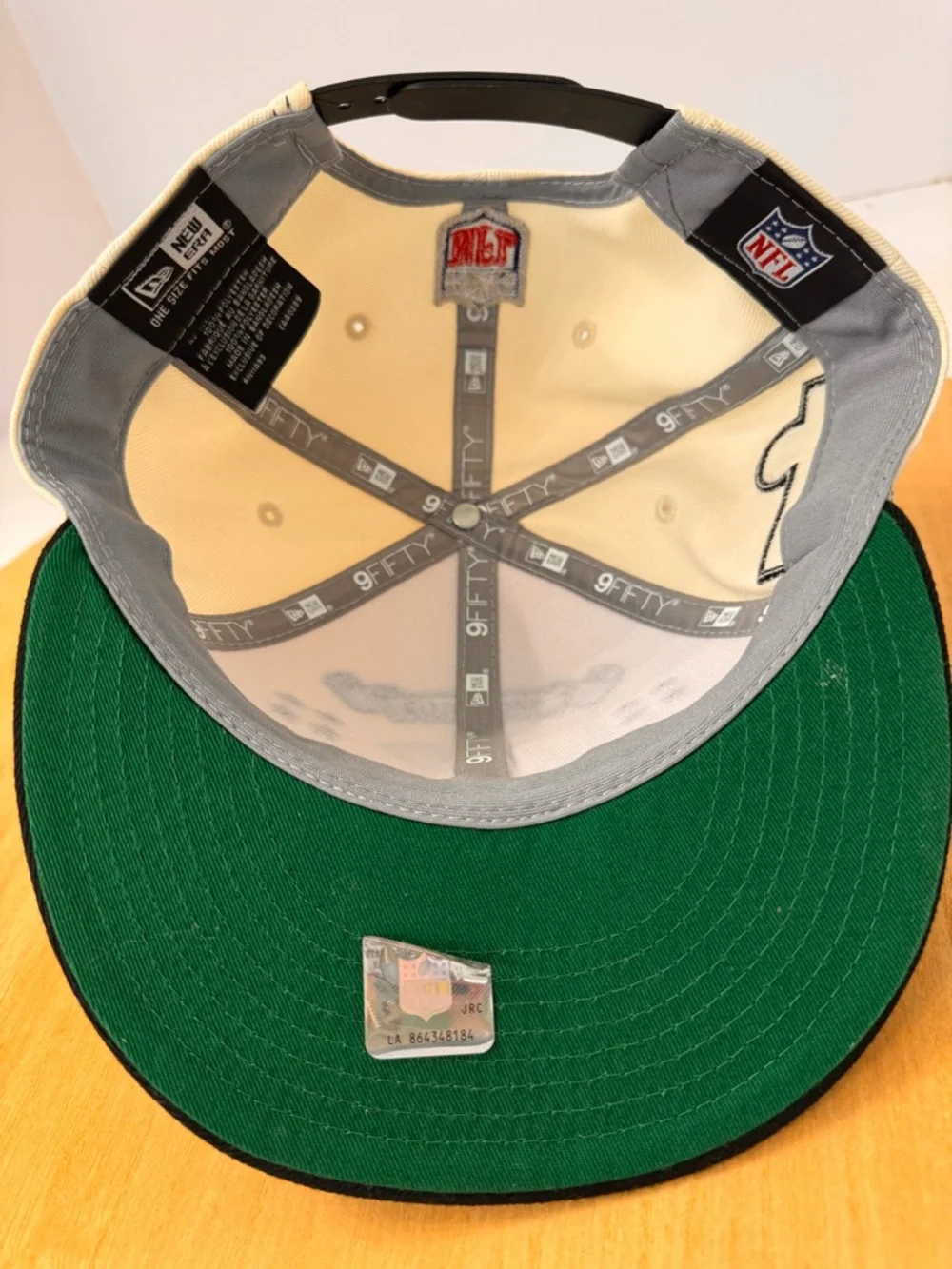 New Era Kansas City Chiefs Super Bowl Champions Snapback Hat - Cream & Black